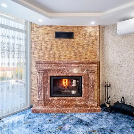 Vakantiehuis With Private Pool And Garden In Kartepe